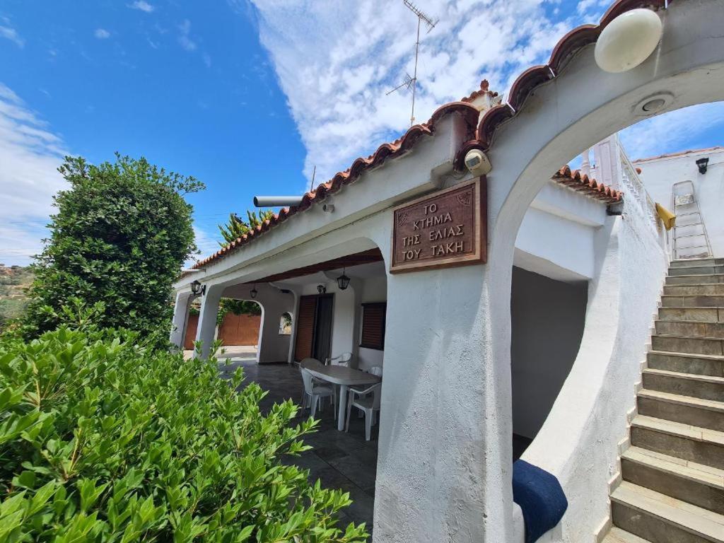 Το Κτήμα Της Ελιάς Του Τάκη Hostal Paralia Demonias Exterior foto